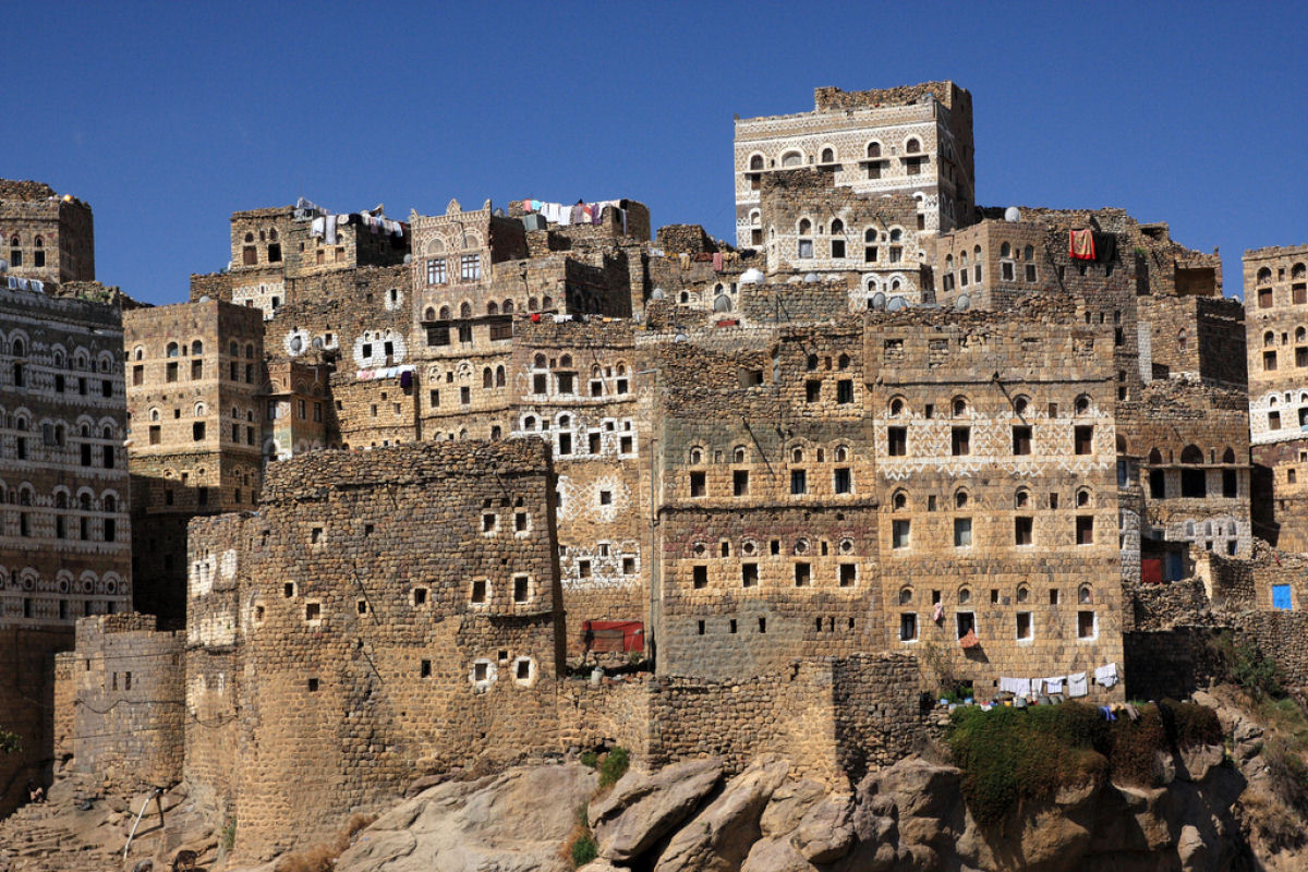 Al Hajjarah, a cidade da Idade Mdia com edifcios de vrios andares 07