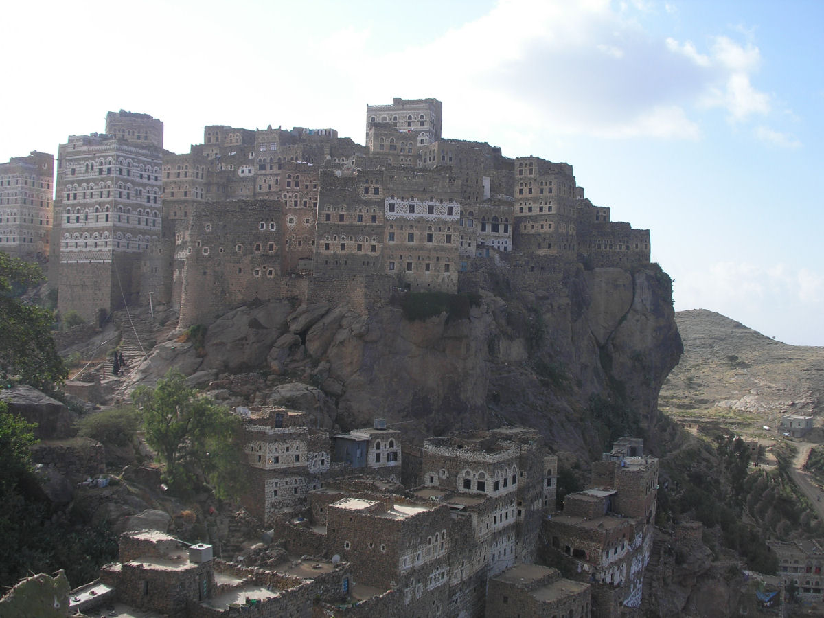 Al Hajjarah, a cidade da Idade Mdia com edifcios de vrios andares 14