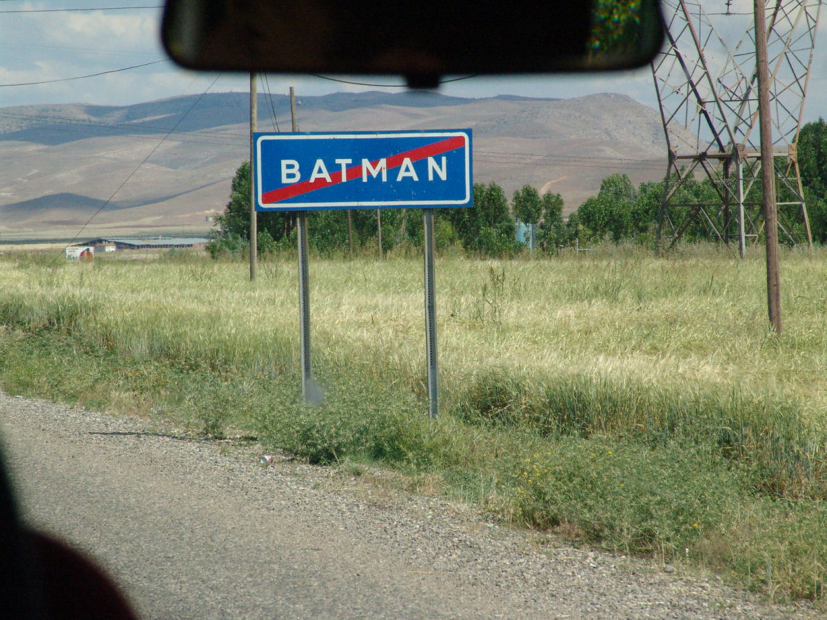 Santa cidade! Há uma localidade na Turquia chamada 'Batman'