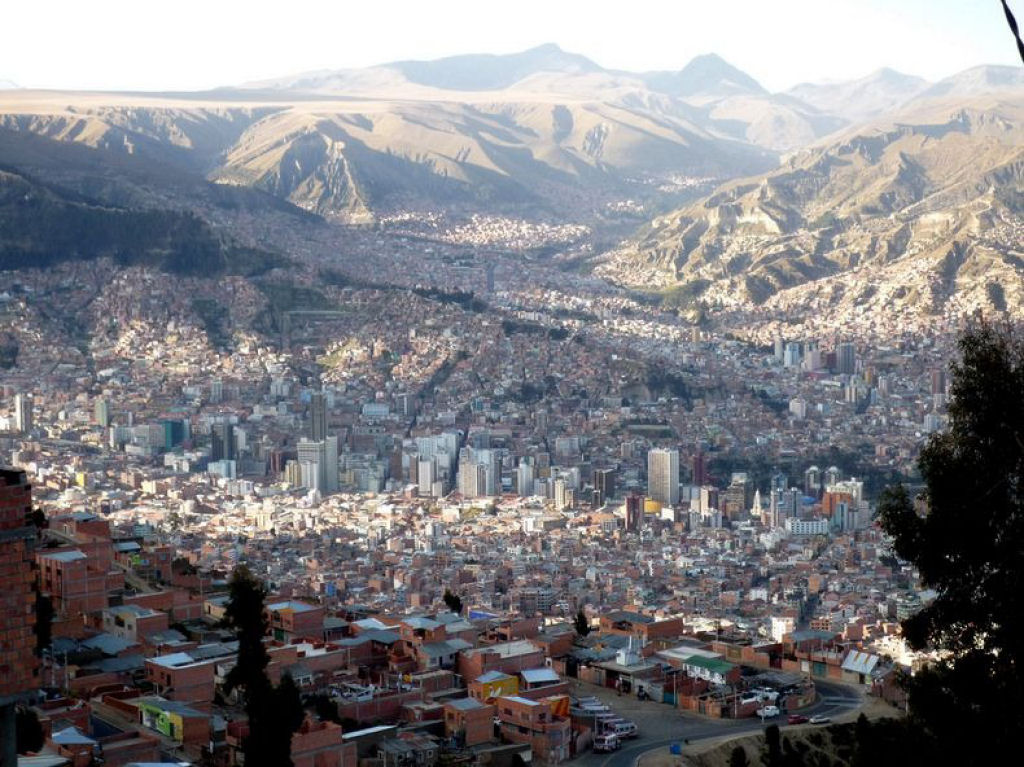 La Paz, a incrível cidade encravada nas montanhas 05
