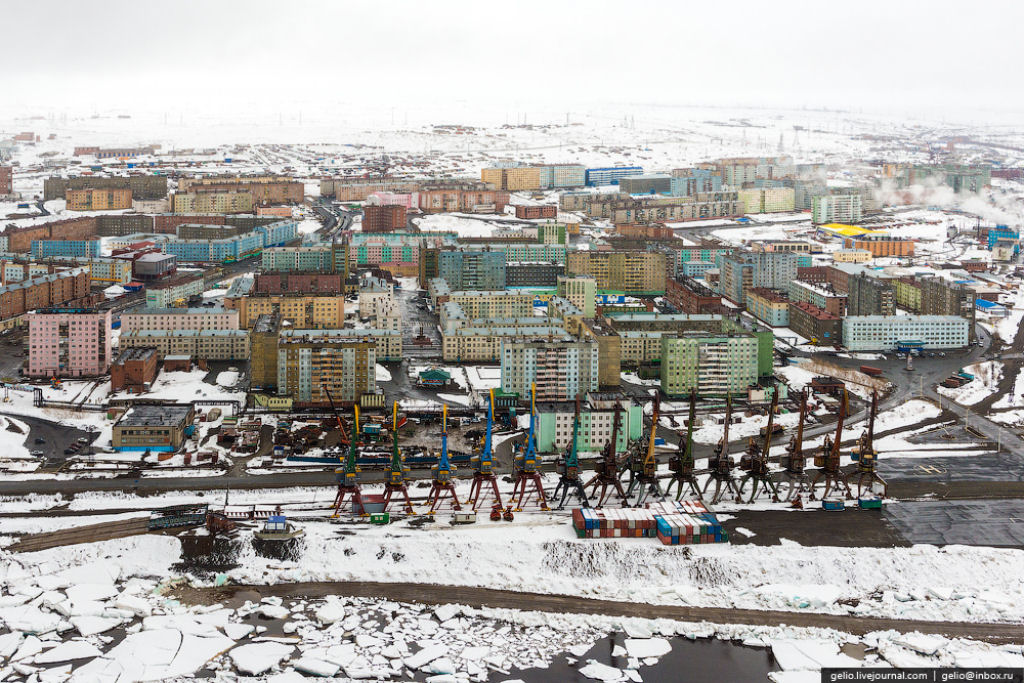 A deprimente cidade industrial de Norilsk 22