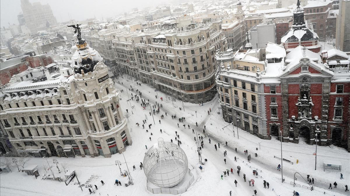 A tempestade Filomena praticamente congelou Madrid