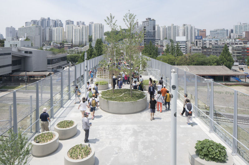 Elevado abandonado em Seul é transformado em parque com 24.000 plantas 01