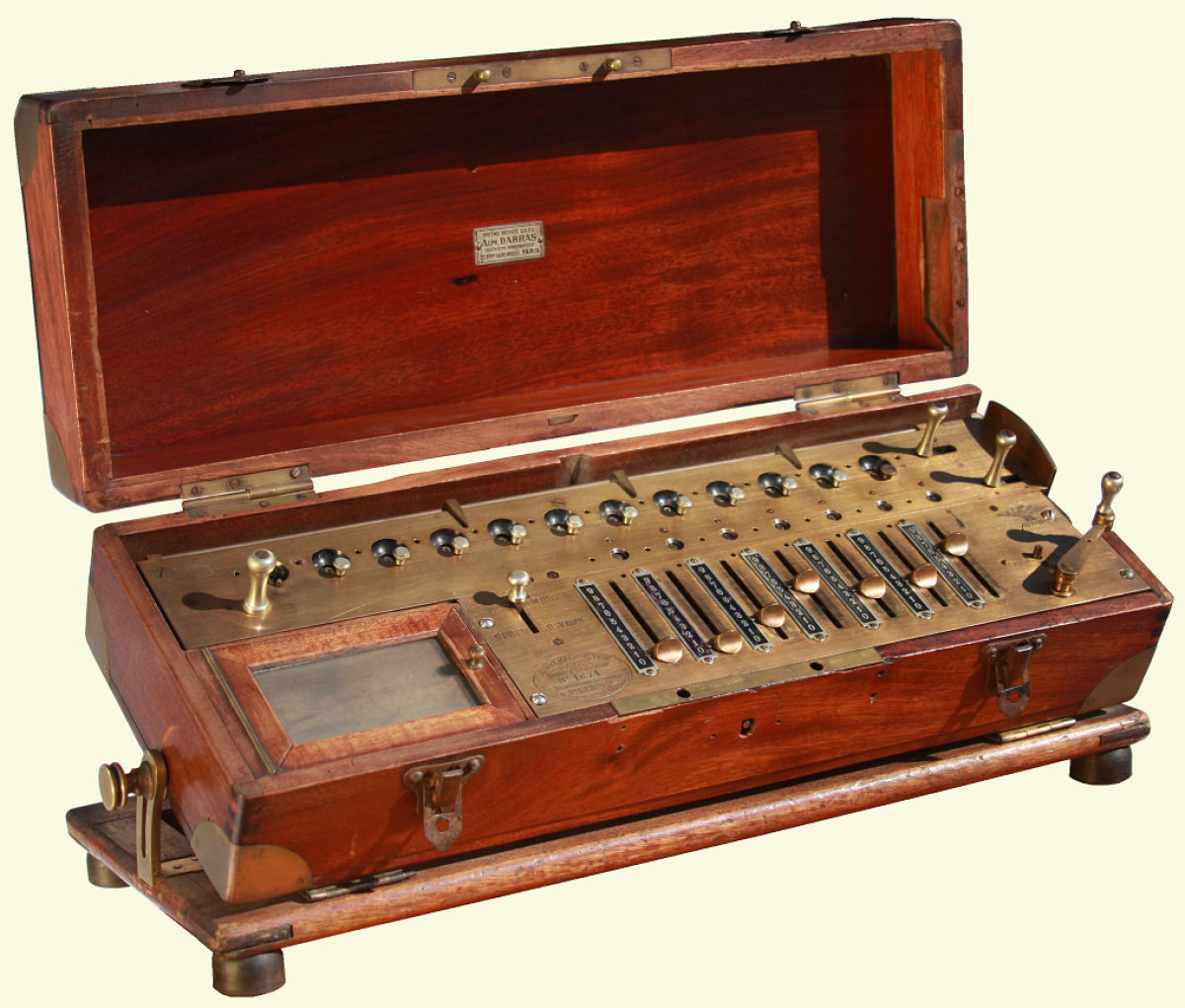 Como funcionava o aritmmetro, a primeira calculadora mecnica do mundo