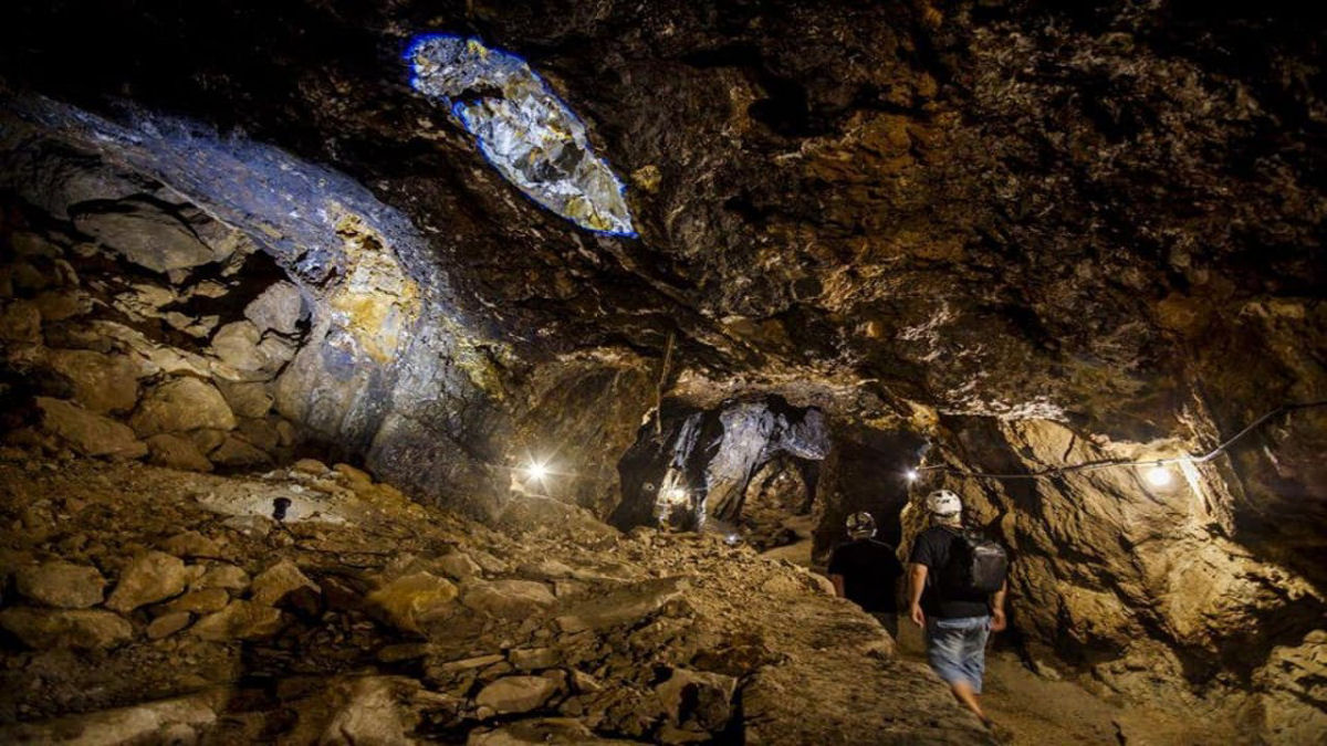 A caverna de cristal da Espanha, o geodo de gesso gigante de Pulpí