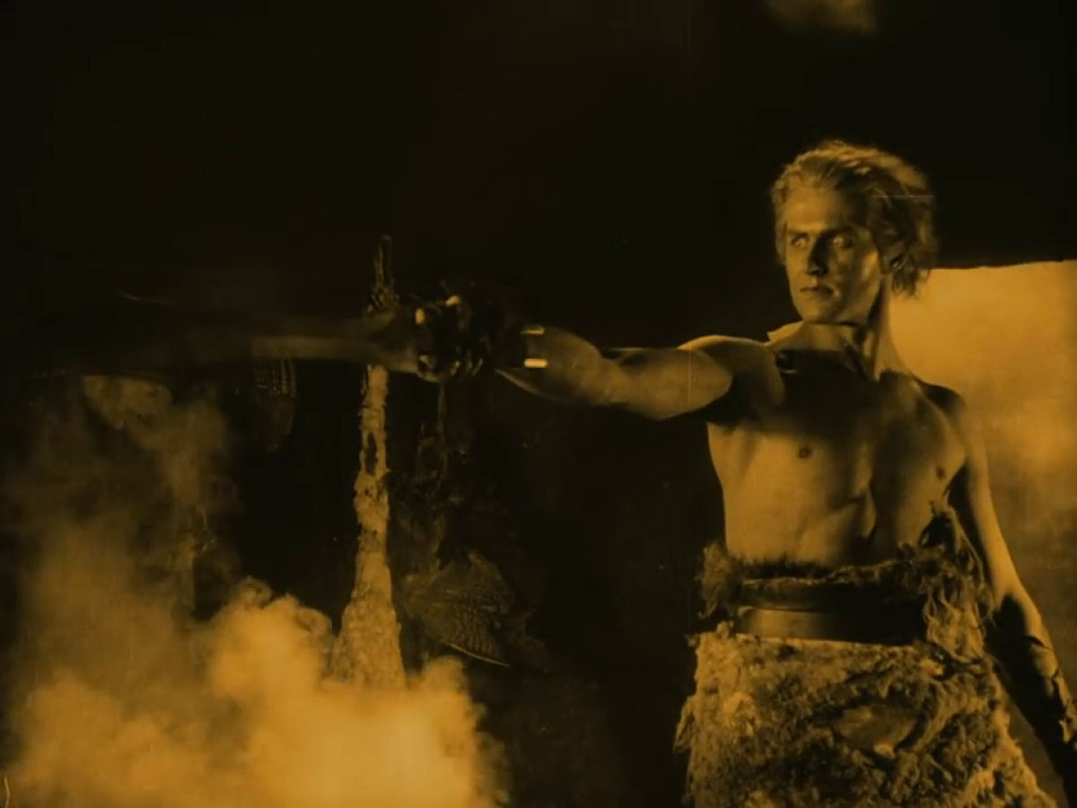 Nibelungos, o filme mudo alemo de 1924, contm a primeira cena de um drago no cinema