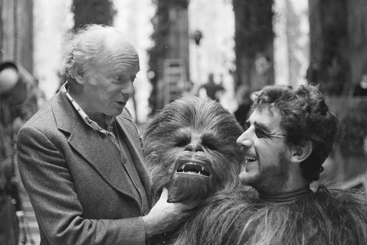 Incríveis fotos dos bastidores da saga Star Wars, em 1977 01