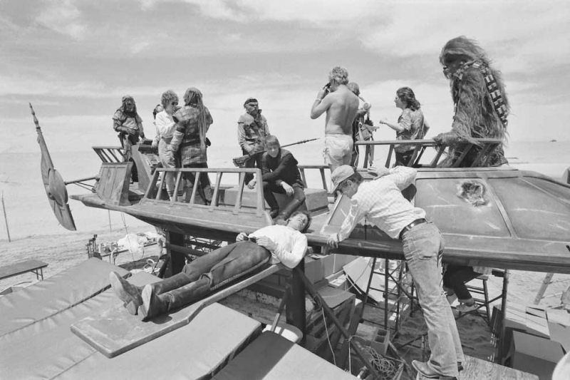 Incríveis fotos dos bastidores da saga Star Wars, em 1977 09