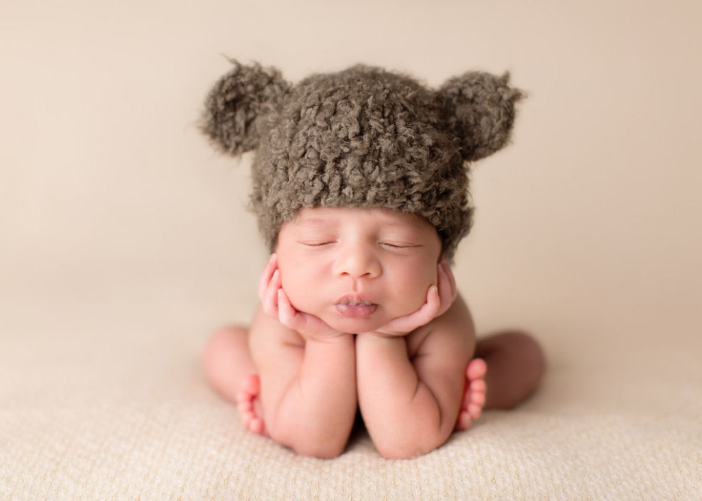 Fotgrafa britnica cria retratos insuportavelmente ternos de bebs dormindo 08