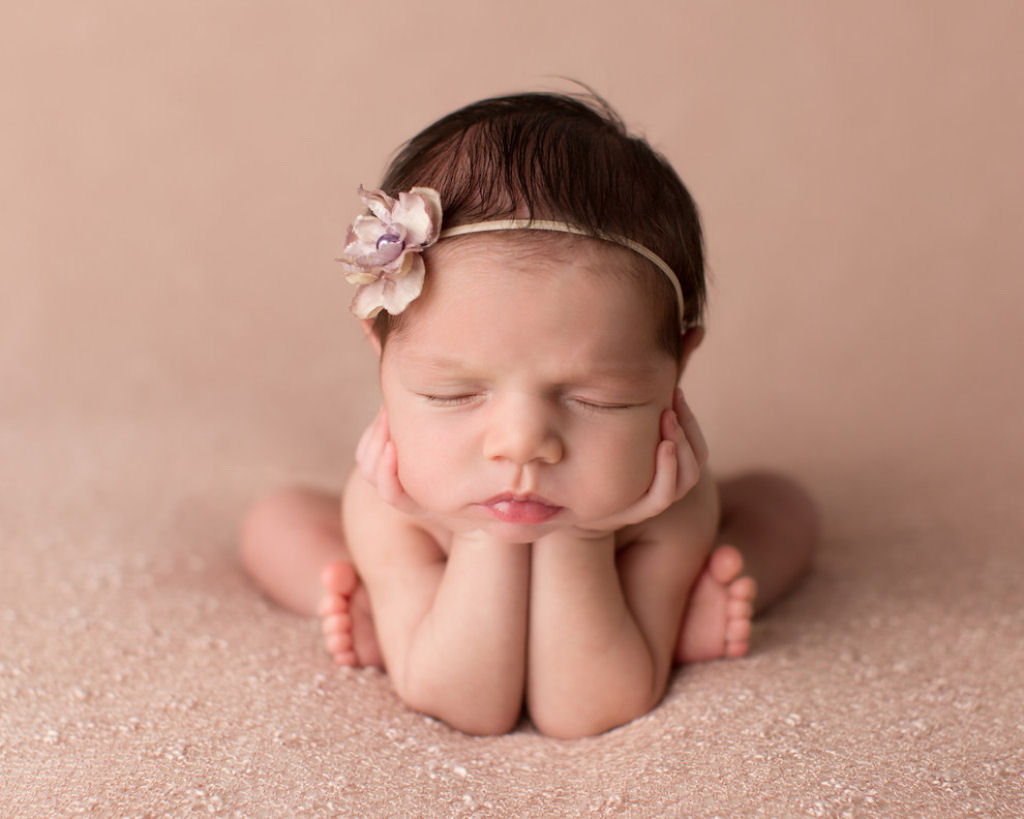 Fotgrafa britnica cria retratos insuportavelmente ternos de bebs dormindo 13