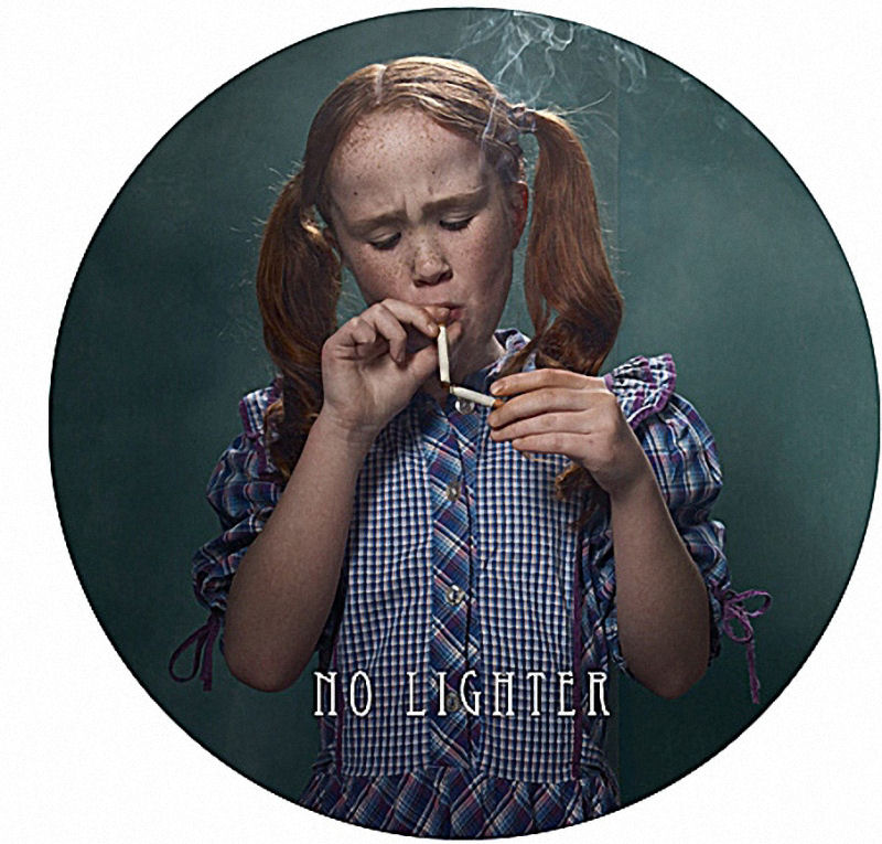 Crianças fumantes - A beleza dos maus hábitos 02