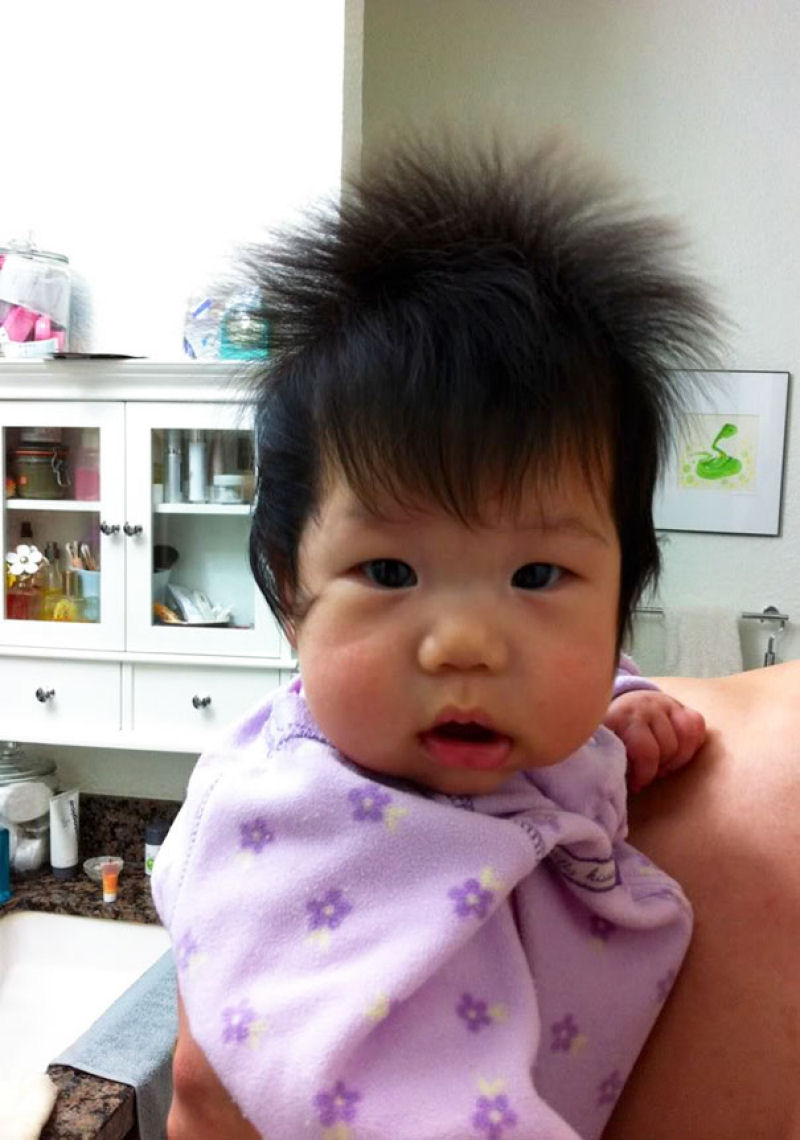 24 pais compartilham fotos de seus bebs cabeludos 08