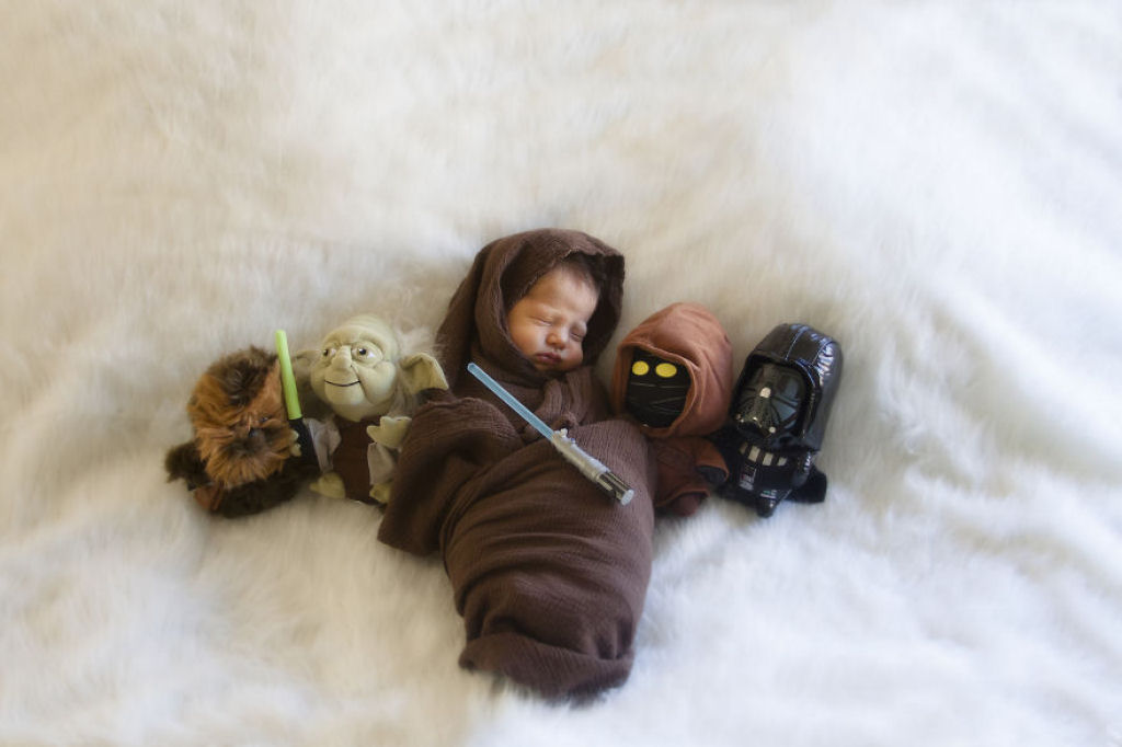 Apesar das complicaes, beb recm-nascido  comemorado com sesso fotogrfica Star Wars 01