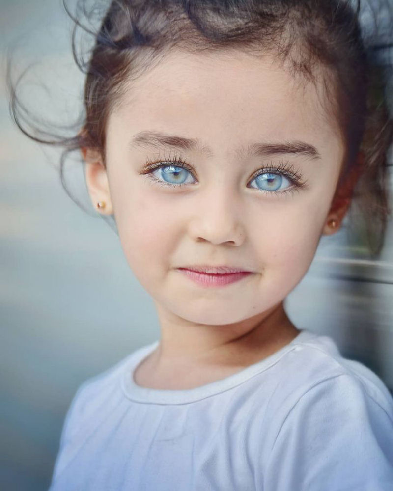 Fotógrafo turco captura a beleza inocente dos olhos de crianças que brilham como joias 07