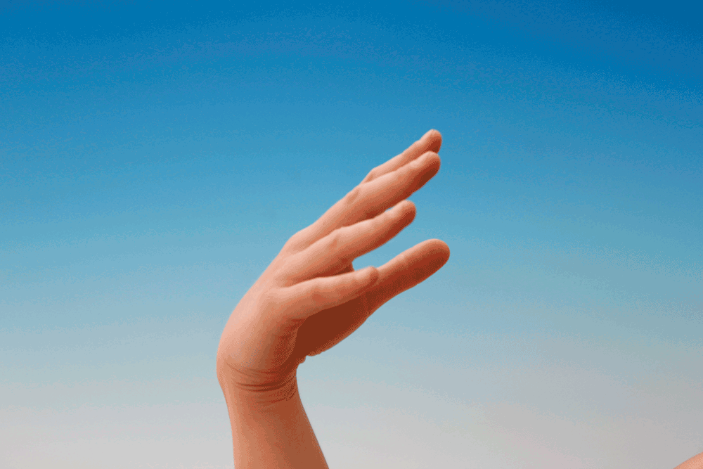 9 gestos de mãos que farão com que se pareça um intelectual 01
