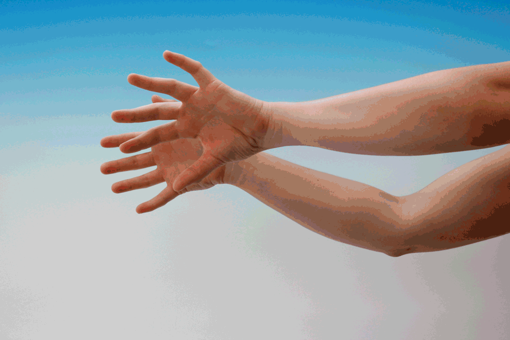 9 gestos de mãos que farão com que se pareça um intelectual 04
