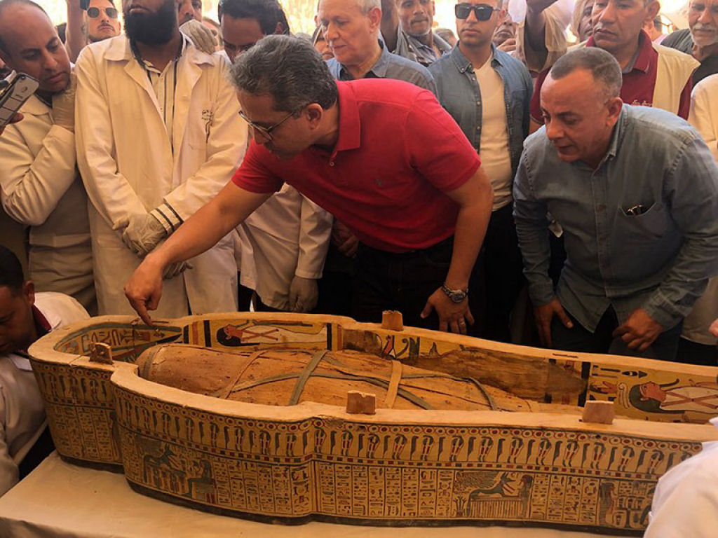 30 sarcfagos de 3.000 anos foram encontrados em Luxor, Egito 06