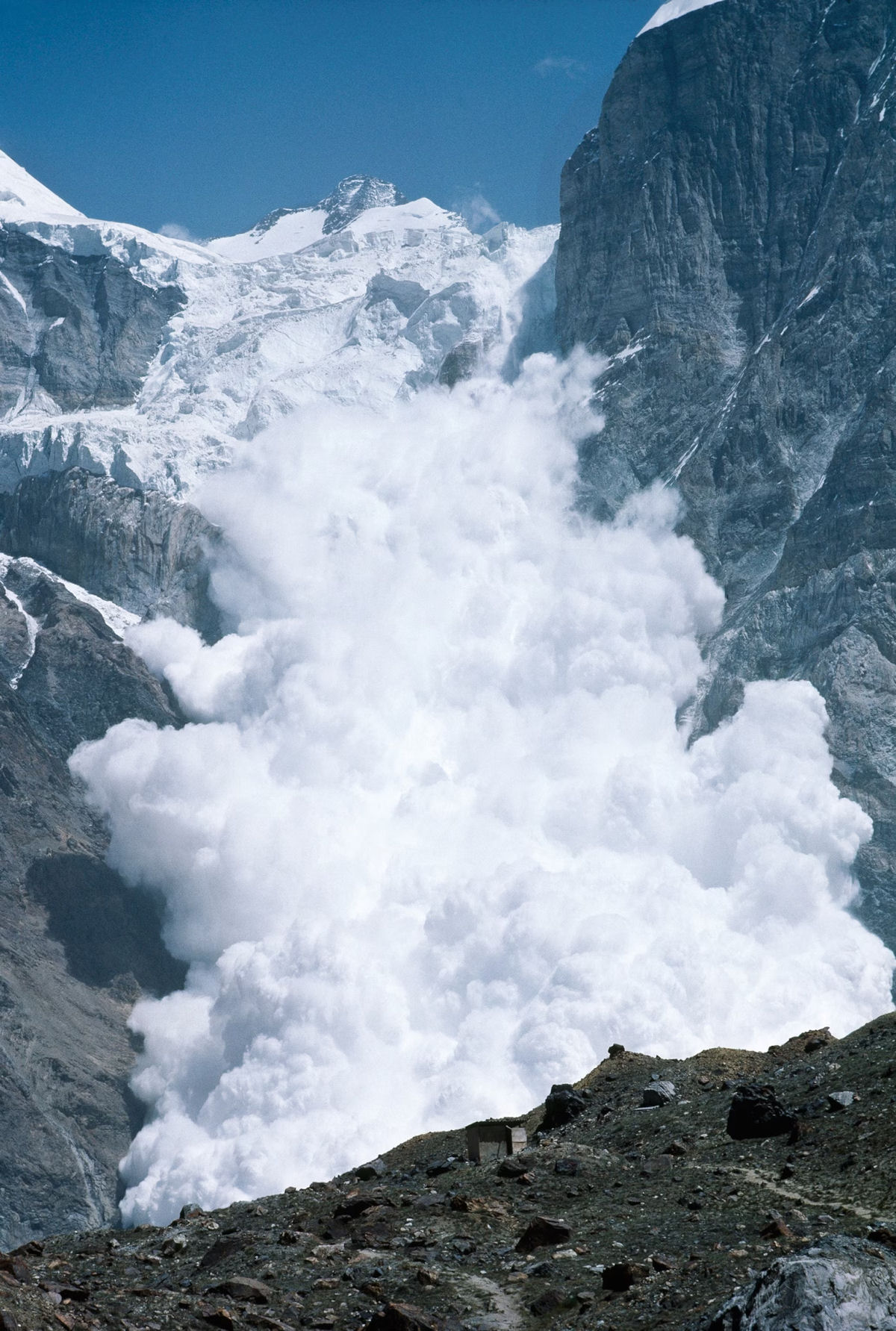 Por que as avalanches s�o mais mortais quando param?