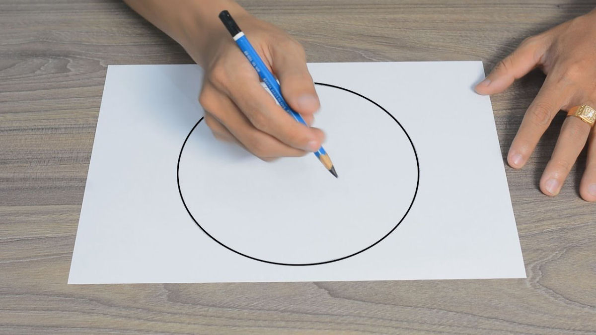 Como desenhar um crculo sem compasso