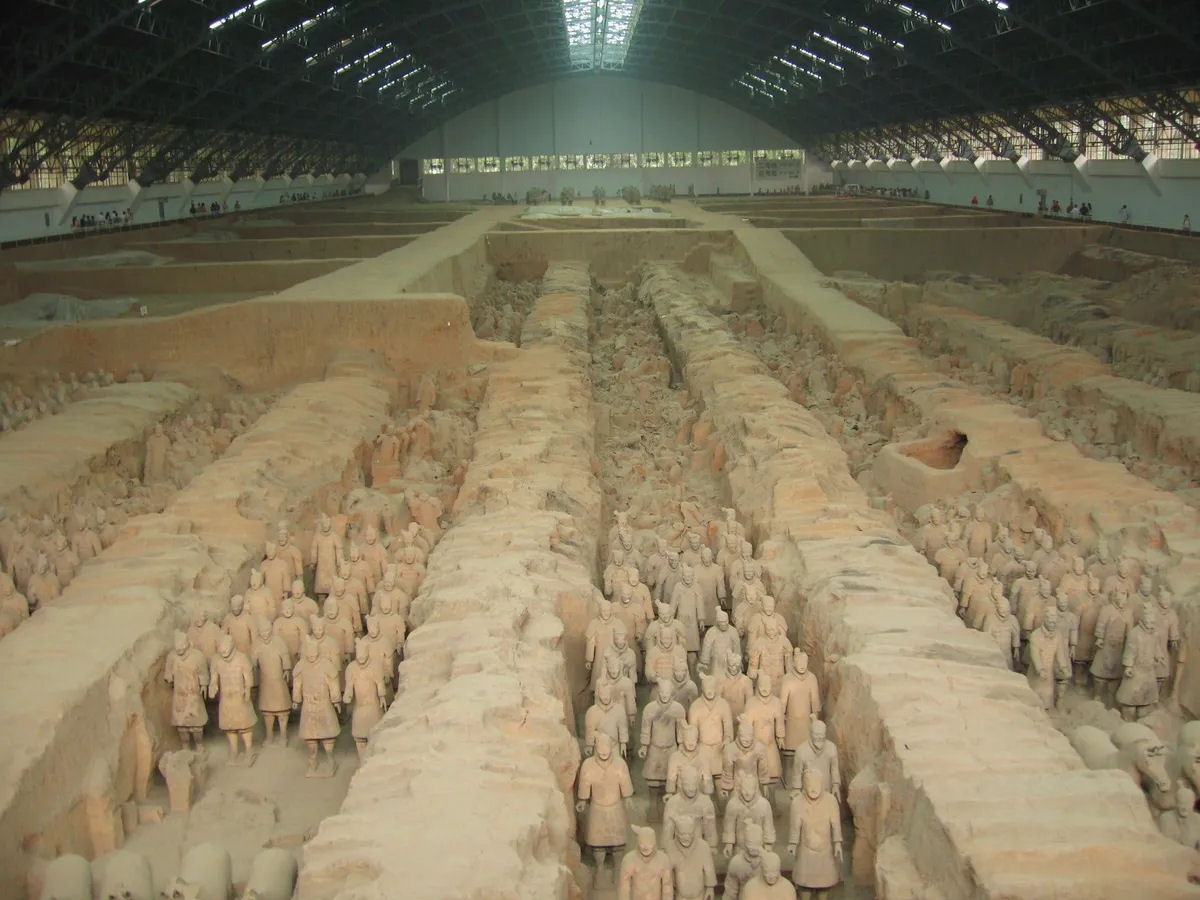 Por que os arqueólogos temem entrar no túmulo do primeiro imperador da China