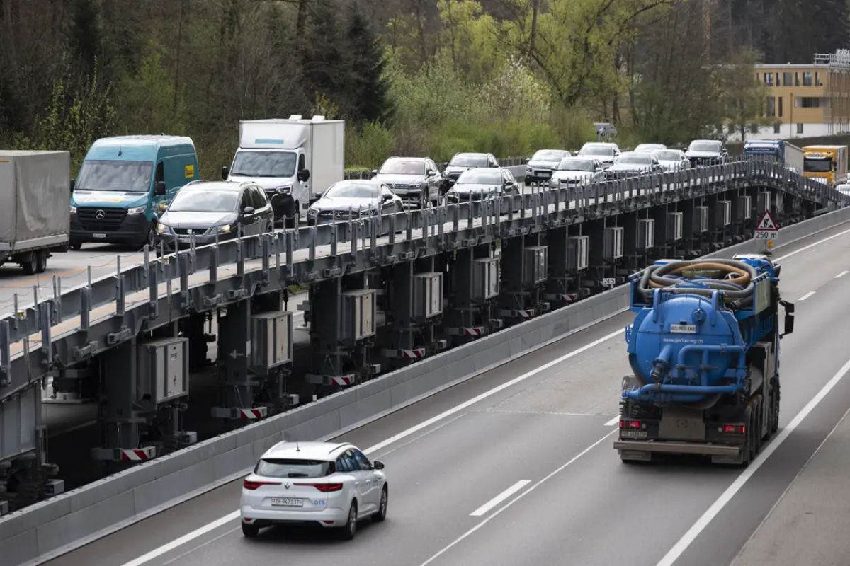 Como recapear uma estrada sem parar o trnsito