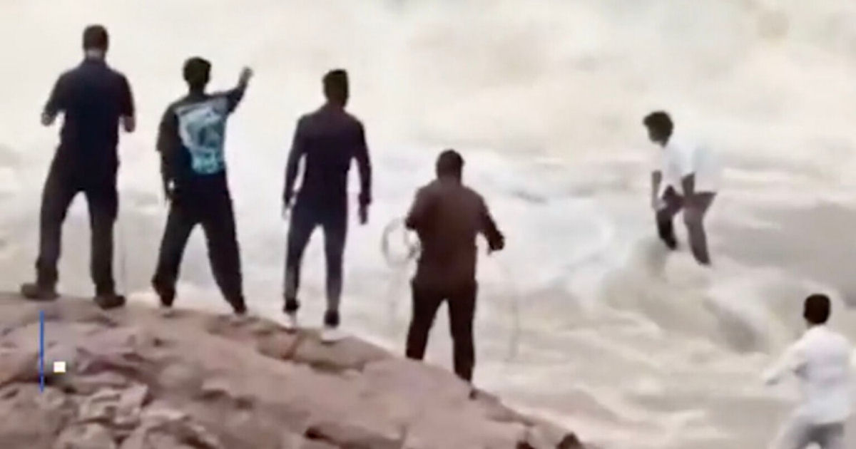 YouTuber indiano desaparece após ser arrastado por cachoeira durante filmagem