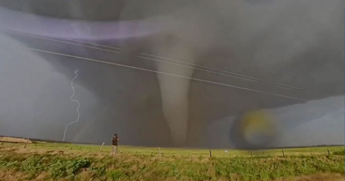 Time-lapse épico mostra a vida de 77 minutos de um tornado em 1 minuto