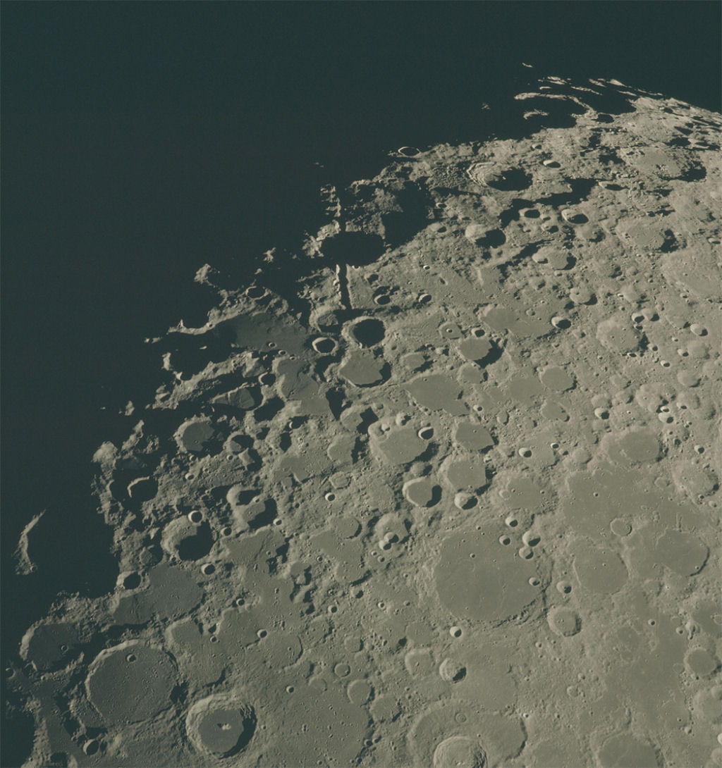 NASA publica mais de 9.000 fotos inditas em alta resoluo das misses Apollo  Lua 07