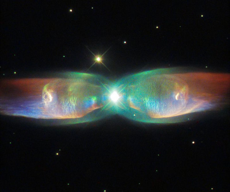 21 Nebulosas descobertas pela NASA, cujas formas e cores parecem irreais 05