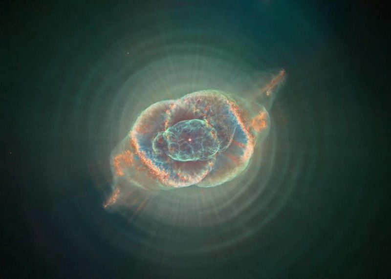 21 Nebulosas descobertas pela NASA, cujas formas e cores parecem irreais 17