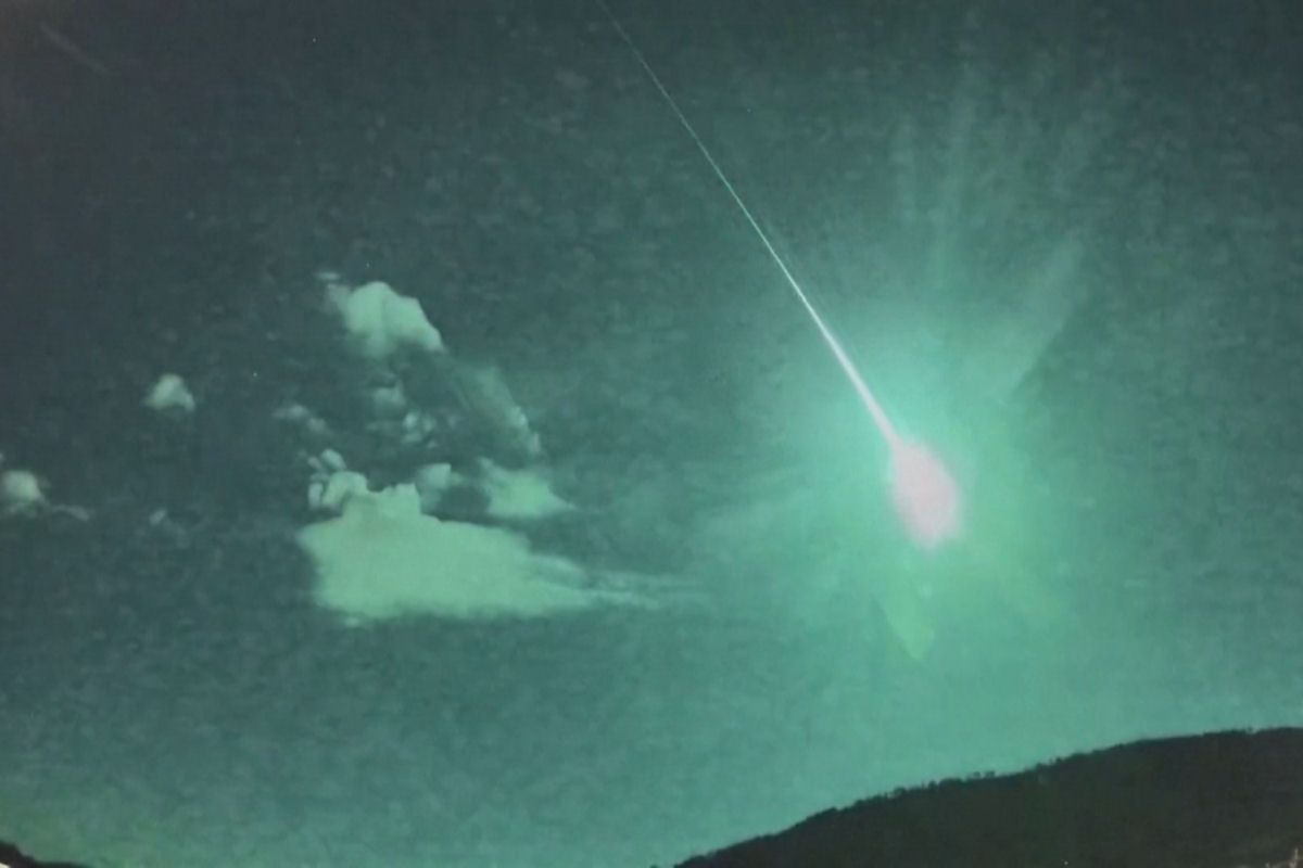 Veja um cometa azul-verde iluminar os cus de Espanha e Portugal