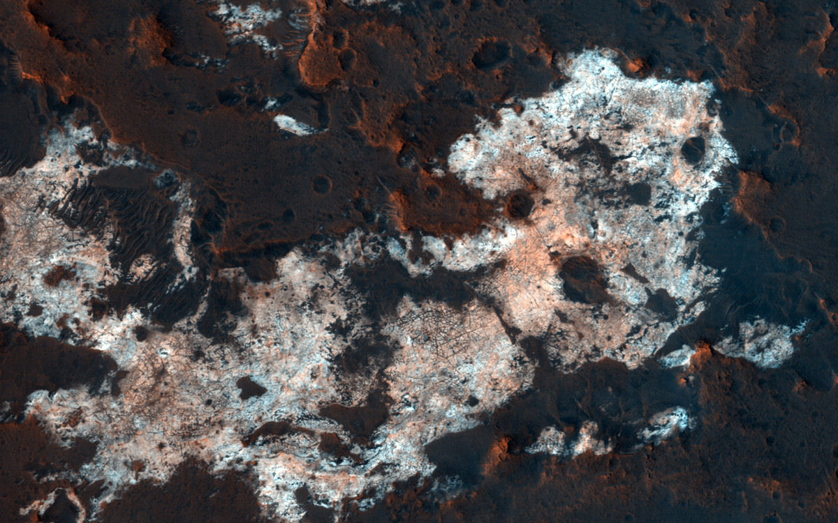  oficial: descobrem colunas de gelo de gua sob a superfcie de Marte 26