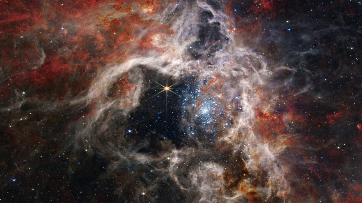 Telescpio James Webb tirou novas fotos espetaculares da Nebulosa da Tarntula