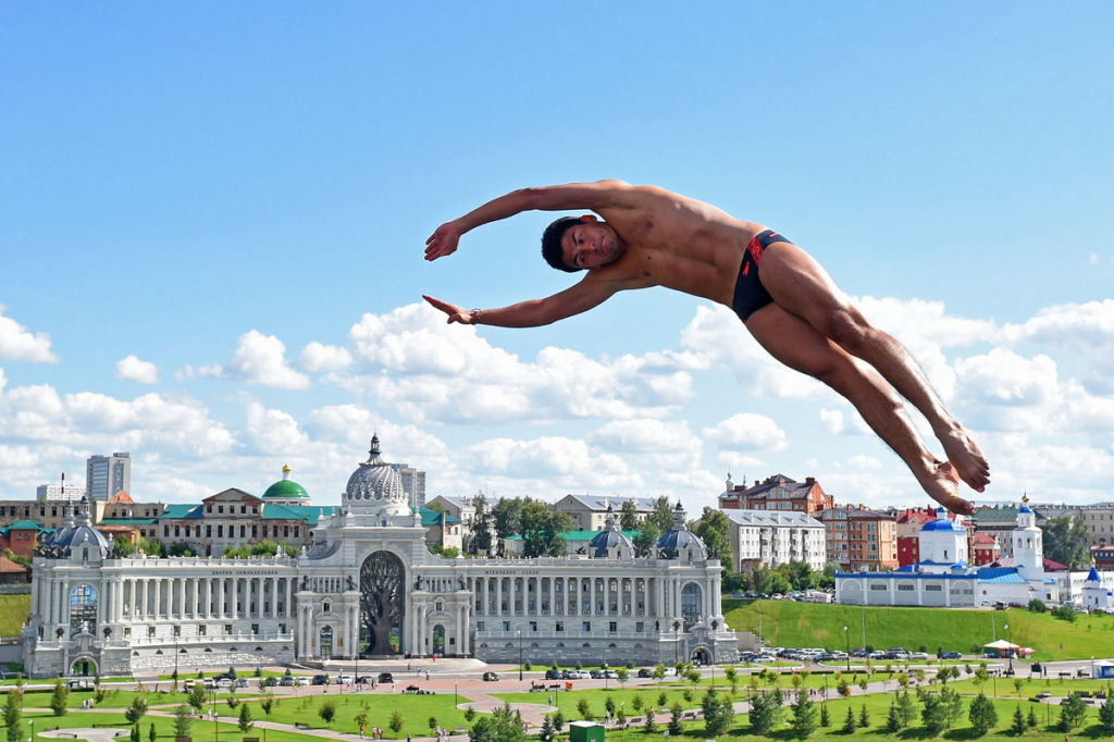 As impressionantes imagens dos saltos ornamentais extremos do Mundial de Natação de Cazã 11