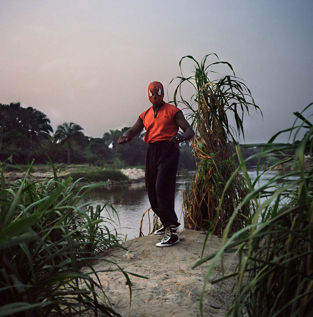 Retratos de lutadores de wrestling do Congo 21
