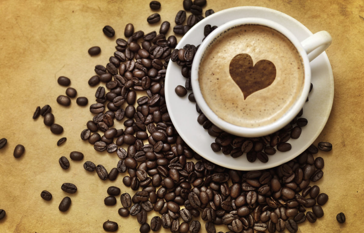 Tomar café reduz em 50% as probabilidades de cometer suicídio