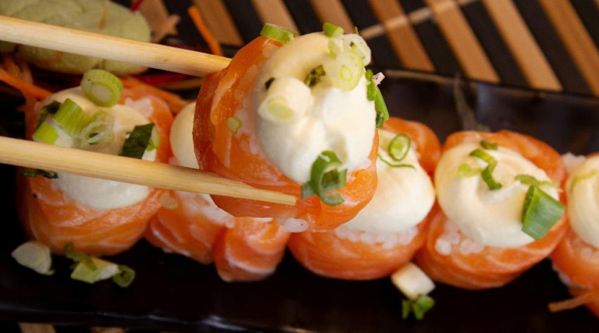 Por que o brasileiro gosta de avacalhar com pratos tradicionais de outras na��es?