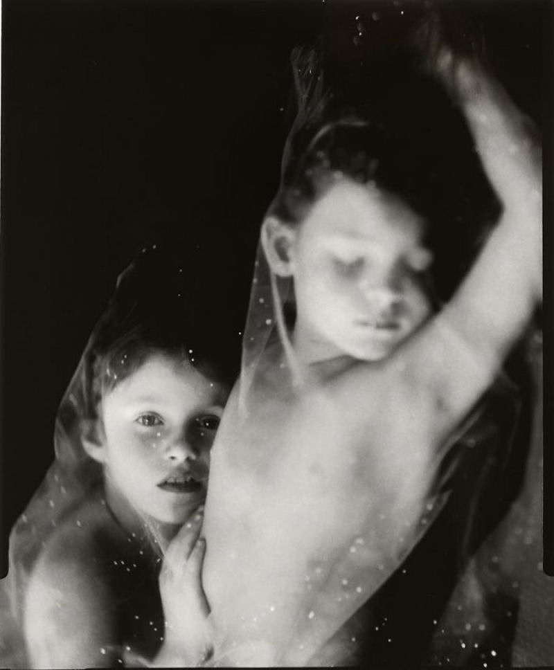 Fotógrafa usou uma técnica do século XIX para retratar crianças e o resultado é assombroso 22