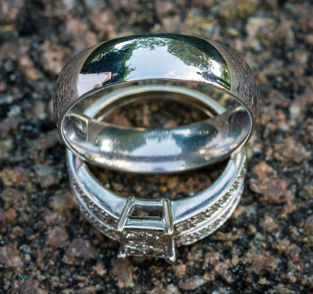 Fotgrafo autodidata encontrou uma forma nica de fotografar casamentos: reflexos em anis 12
