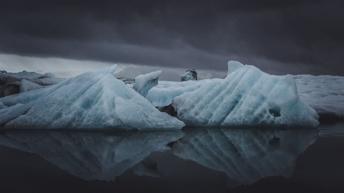 Fotosérie documenta o derretimento das geleiras ao longo de 4.000 quilômetros da costa da Groenlândia 09