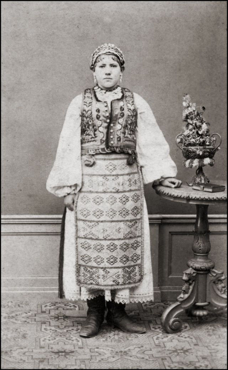 Fotos antigas mostram trajes tradicionais ao redor do mundo no século 19 04