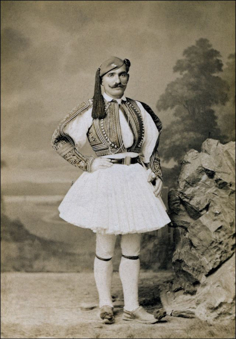 Fotos antigas mostram trajes tradicionais ao redor do mundo no século 19 24