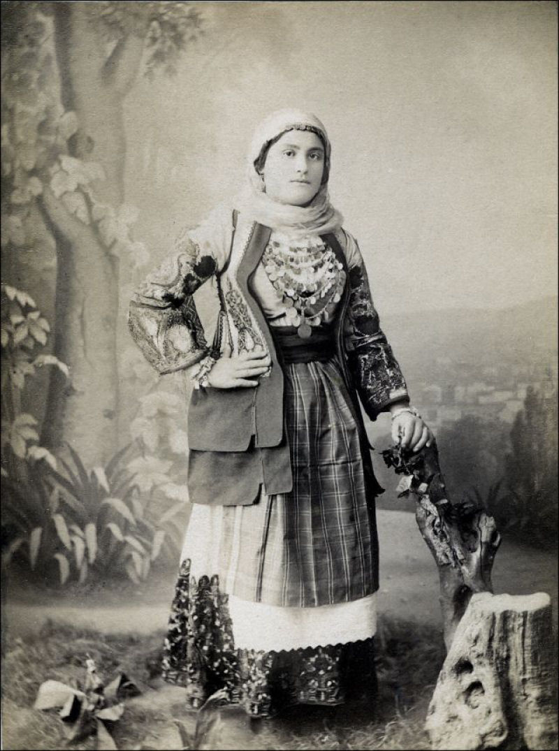 Fotos antigas mostram trajes tradicionais ao redor do mundo no século 19 28