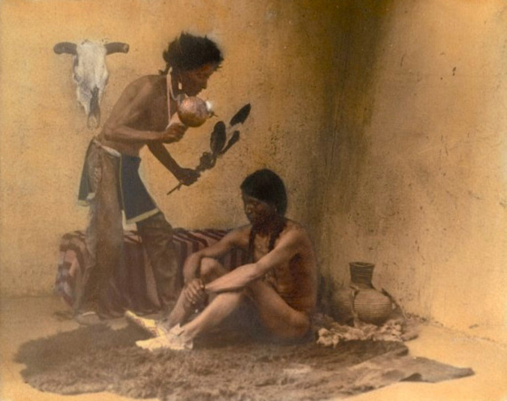 Impressionantes fotos históricas coloridas de nativos americanos do final do século 19 e início do século 20 03