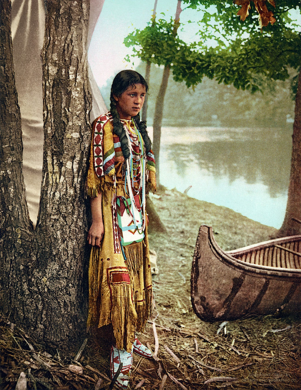 Impressionantes fotos históricas coloridas de nativos americanos do final do século 19 e início do século 20 04