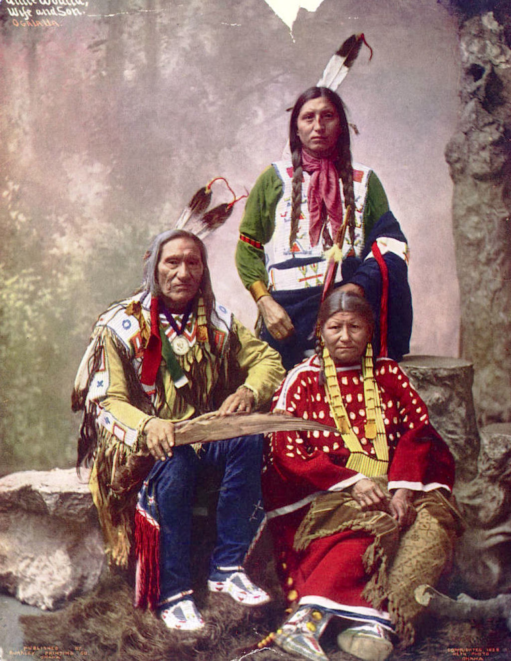 Impressionantes fotos históricas coloridas de nativos americanos do final do século 19 e início do século 20 12