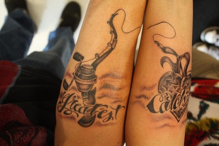 Tatuagens de casal terríveis 24
