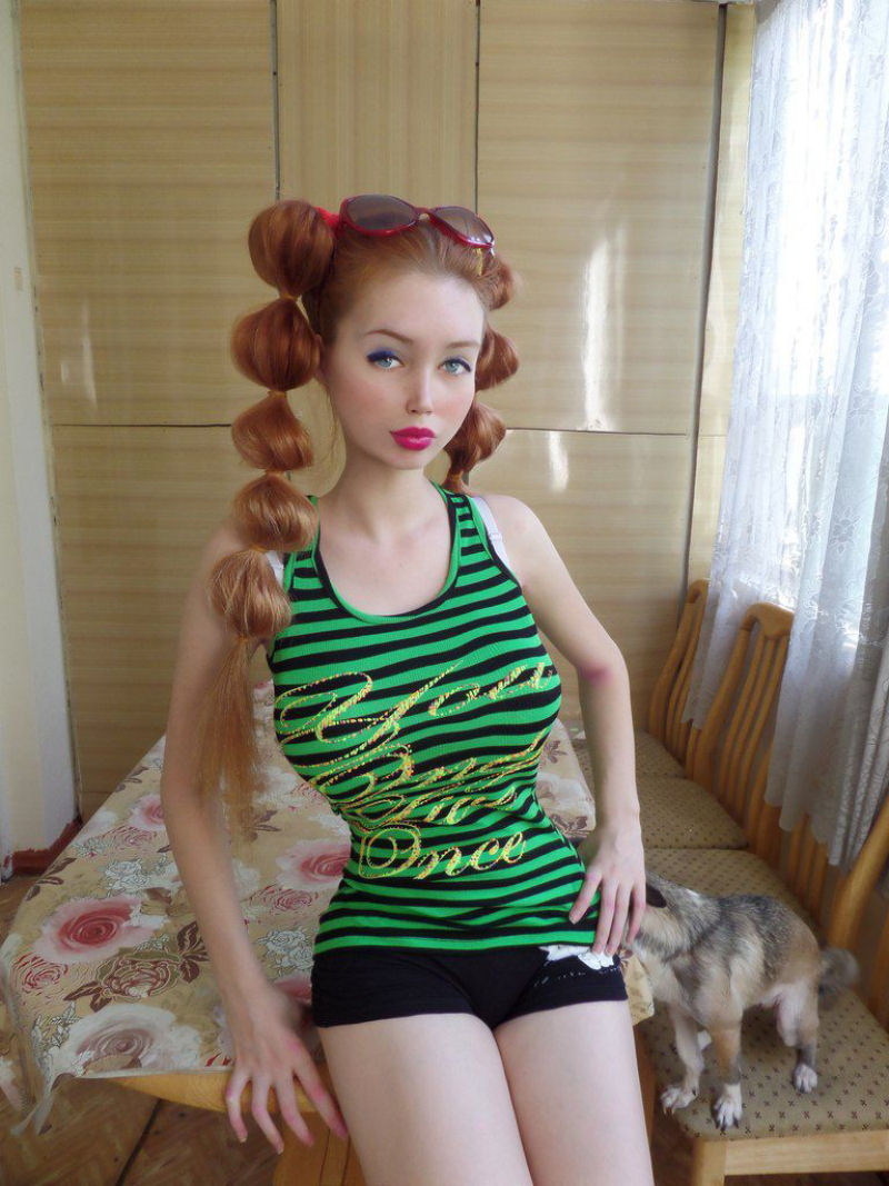 Conheça Lolita Richie, outra boneca russa da vida real 08