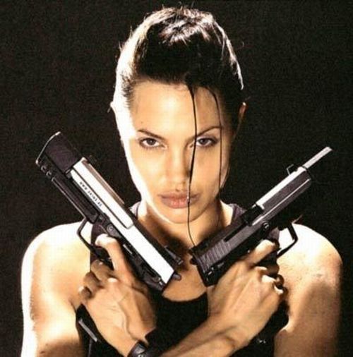 Linha do tempo de Angelina Jolie