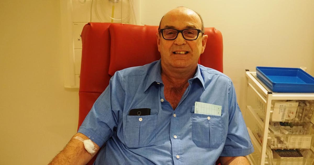 Homem diagnosticado com 18 meses de vida está livre do câncer depois de tomar droga misteriosa